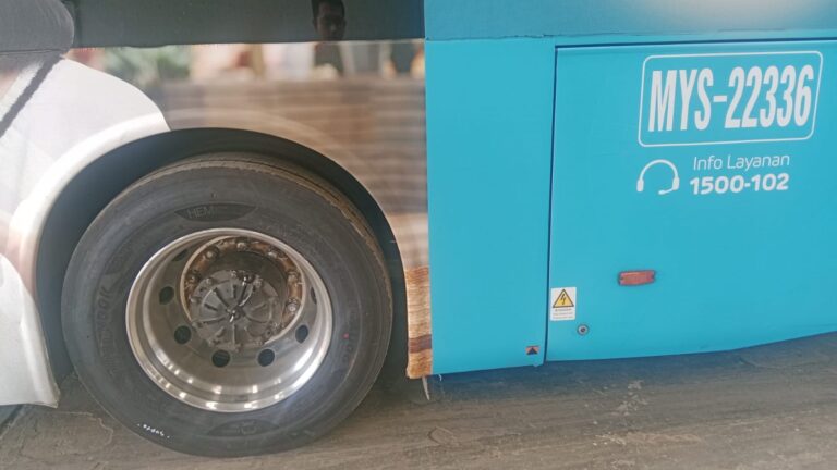 Alasan kenapa bus listrik harus menggunakan ban khusus