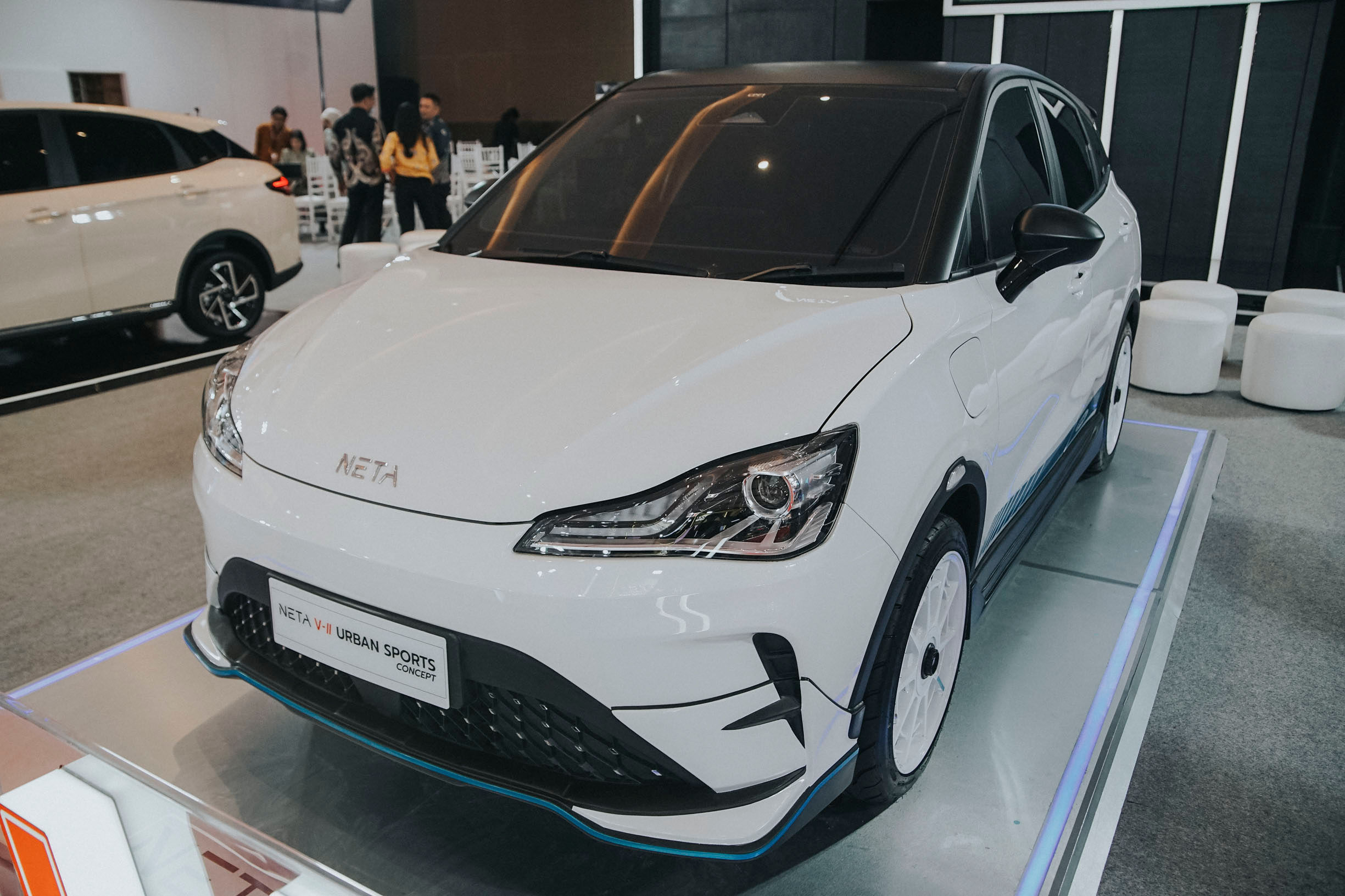 NETA Auto Indonesia gandeng HSR tampilkan NETA V-II Urban Sports Concept di IIMS 2025