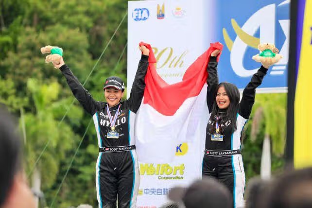 Dua Pereli Wanita Indonesia Juarai AXCR 2025 di Thailand