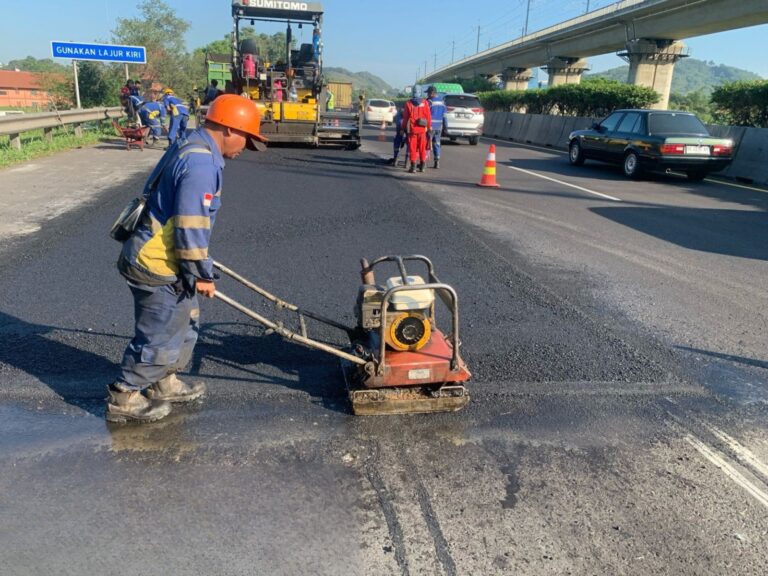 Jasa Marga Lanjutkan Pemeliharaan Jalan di Ruas Tol Cipularang dan Padaleunyi