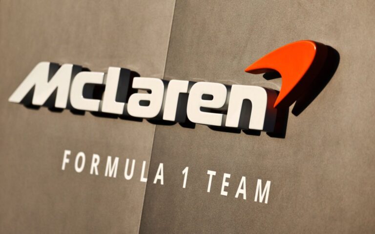 McLaren Bakal Pakai Pelumas Motul Mulai Musim 2026
