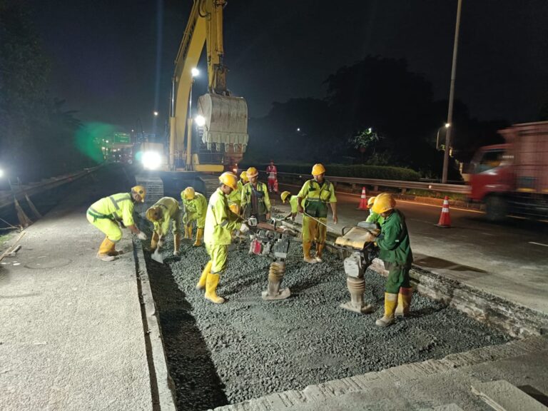 Jasa Marga Lanjutkan Pemeliharaan Jalan di Ruas Tol Jakarta Outer Ring Road